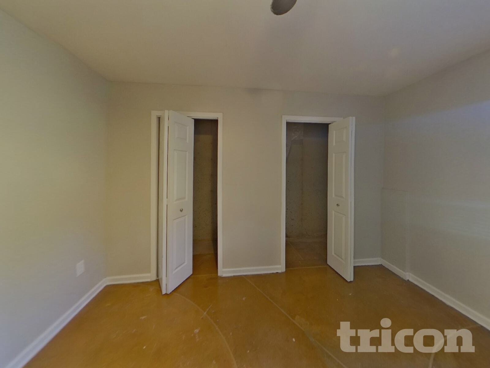 Building Photo - 1114 Fairview Club Cir