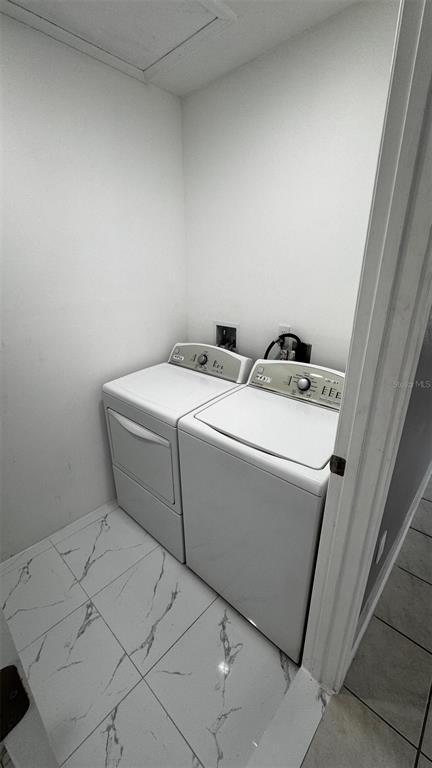 Building Photo - 3935 Middlesex Pl