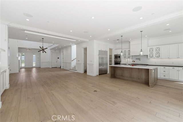 Building Photo - 1405 Oak Ave