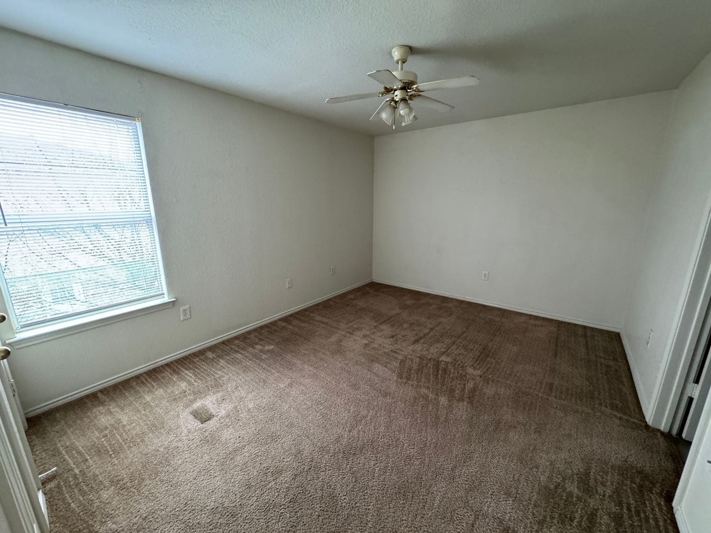 Building Photo - 3301 Toledo Dr