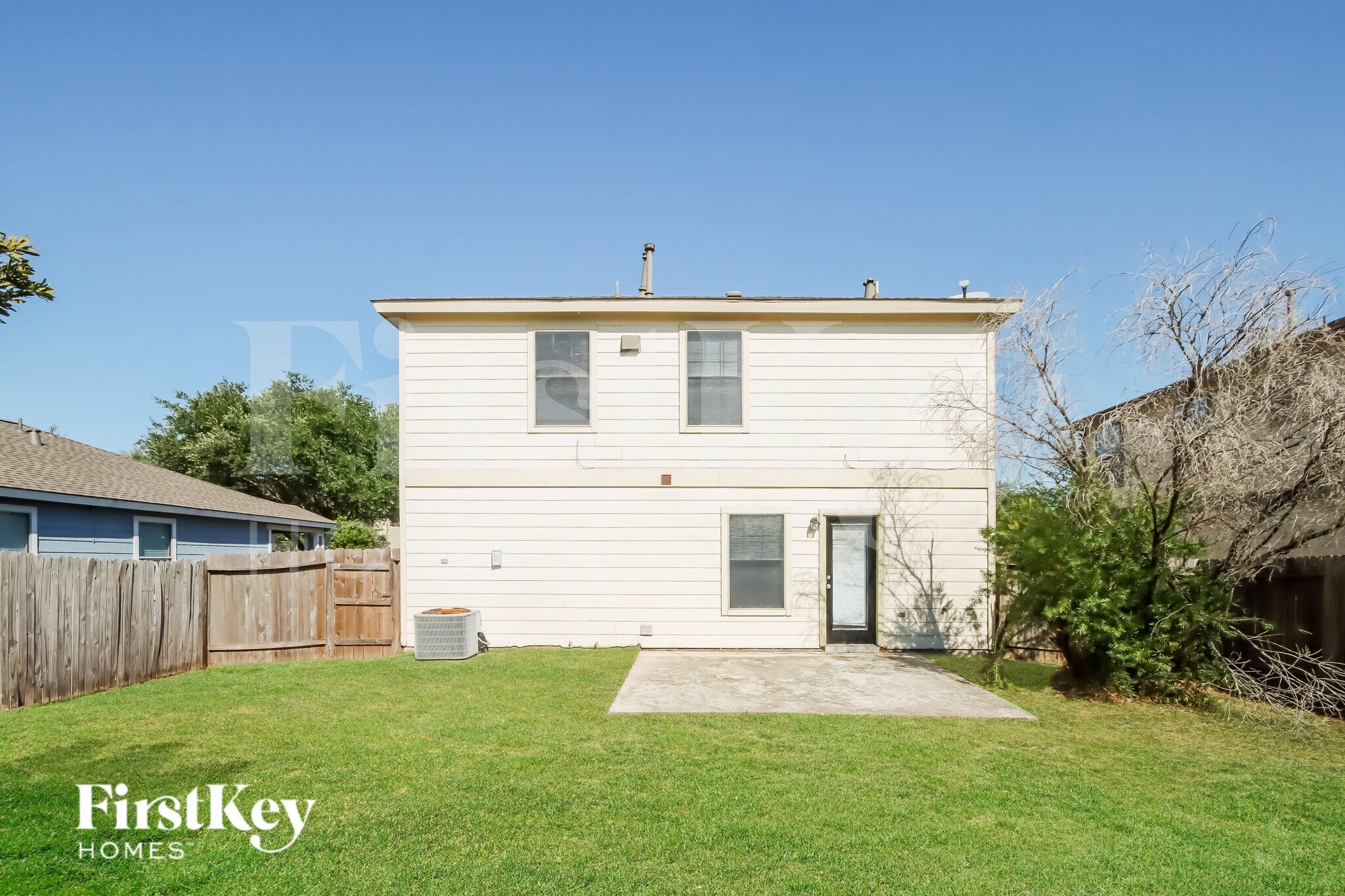 Building Photo - 6523 Fairbrook Park Ln