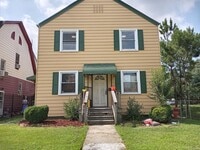 Building Photo - 2717 Marlboro Ave