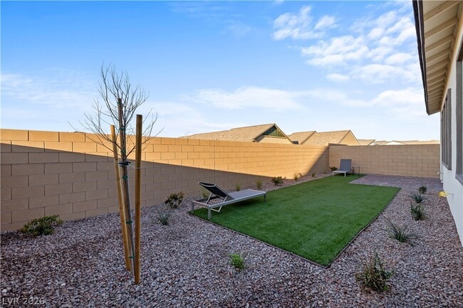 Building Photo - 684 Ambridge Dr