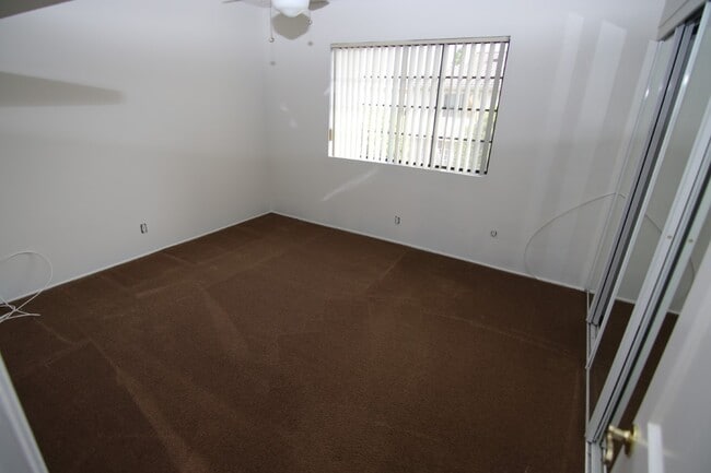 Building Photo - COMING SOON!!!  4BR/2.5BA HOME IN HIGHLY S...