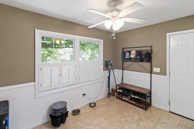 Building Photo - 115 Nancy Dr