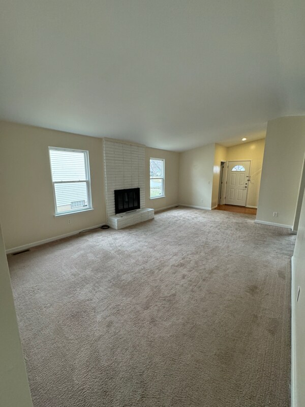 Building Photo - 41481 Cumberland Dr