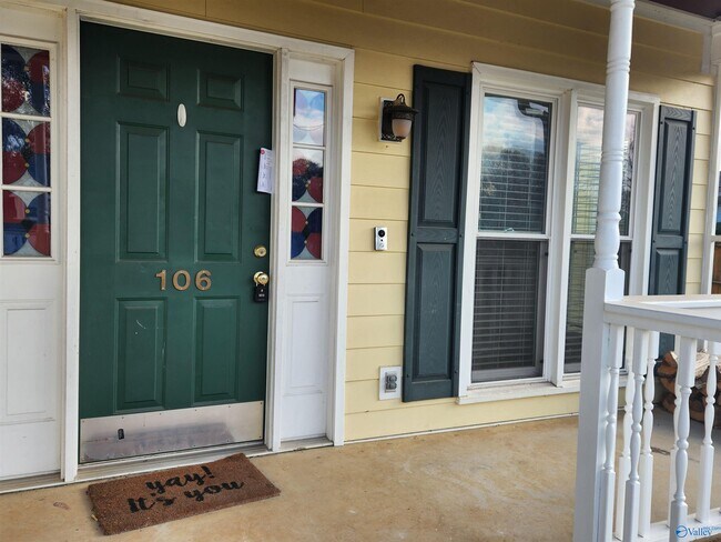 Building Photo - 106 Longleaf Ln