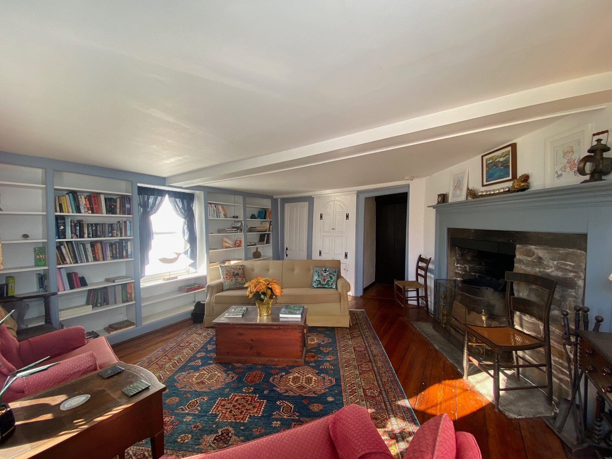 Library - 56 Union St