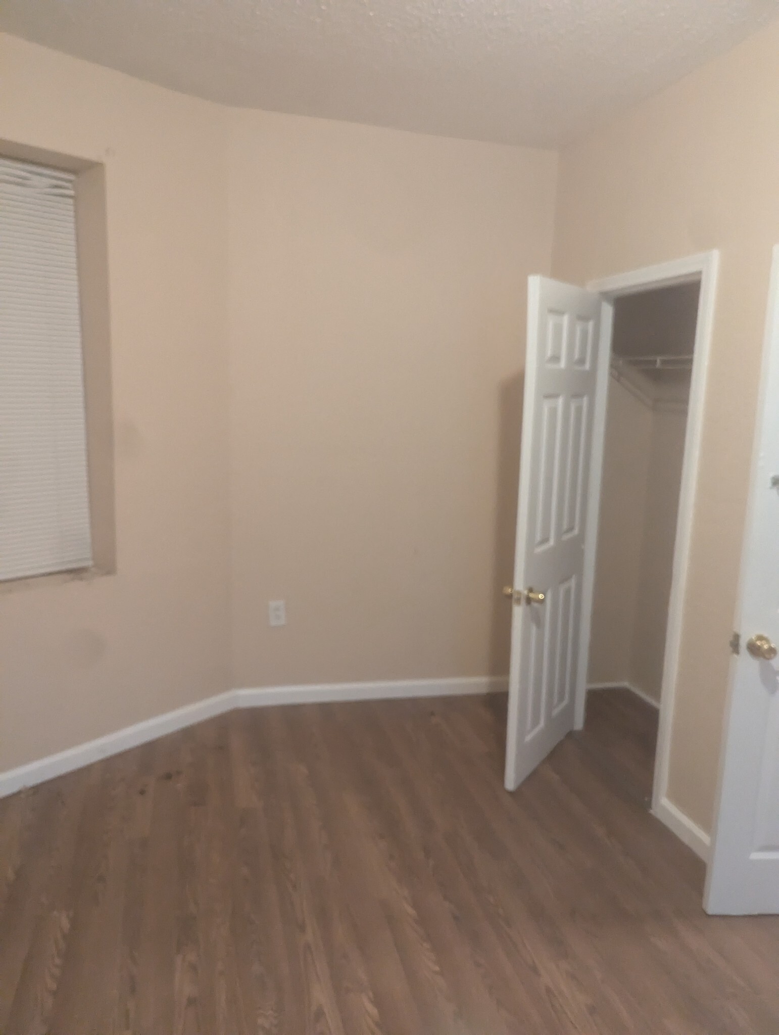 2nd bedroom - 6305 Page Ave