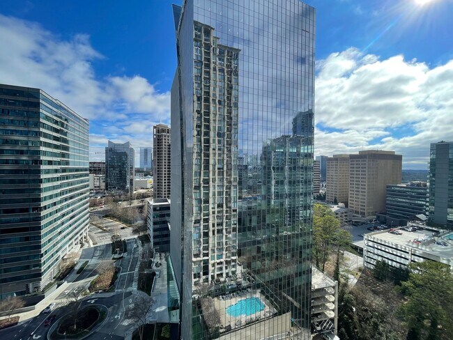 Building Photo - 2 Bedroom, 2 Bathroom Spacious Condo with Dining & Living Room within Heart of Buckhead