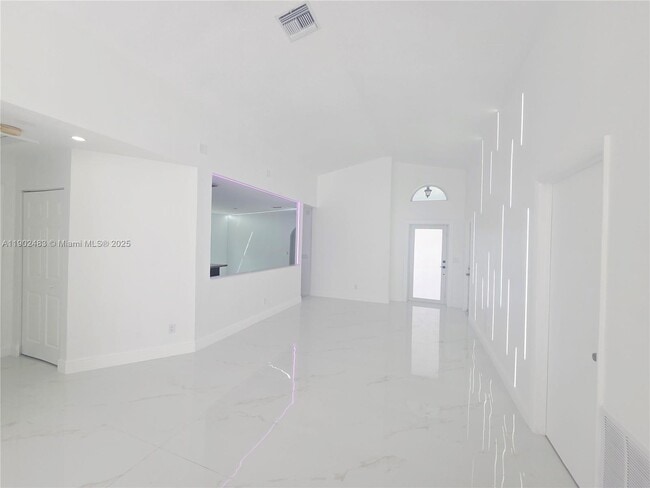 Building Photo - 4490 SW 19th St