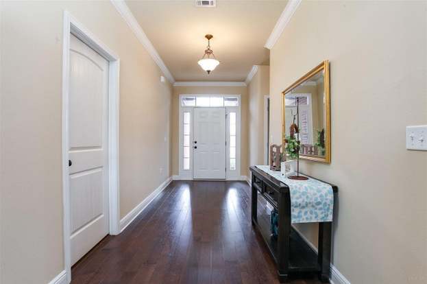 Building Photo - 3903 Tuscany Way