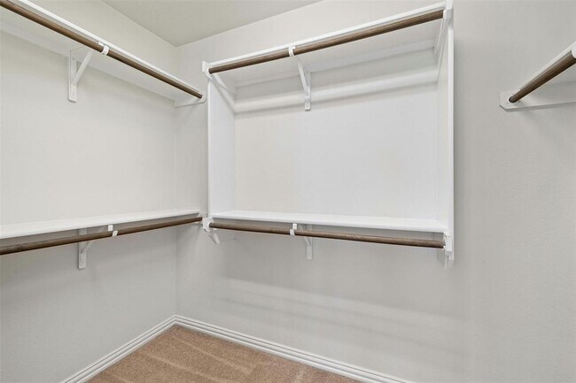 Building Photo - 16020 Hampton Bliss Trce