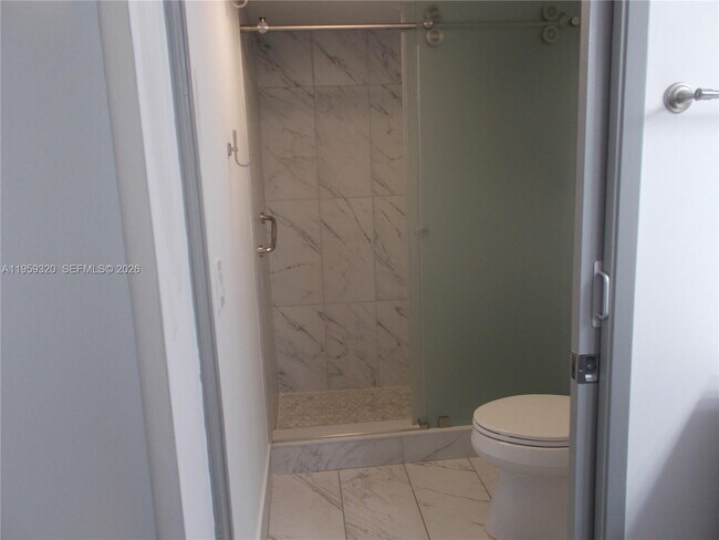 Building Photo - 701 SW 141st Ave