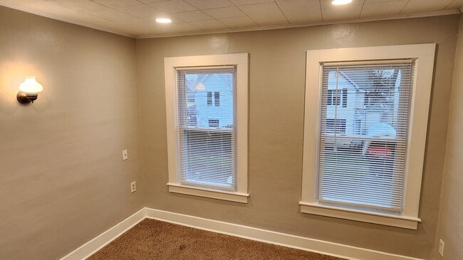 Building Photo - Three Bedroom Single Family Home in Olean NY! Remodeled and in Beautiful, Clean, and Move in Read...