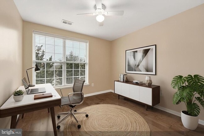 Building Photo - 13947 Hollow Wind Way