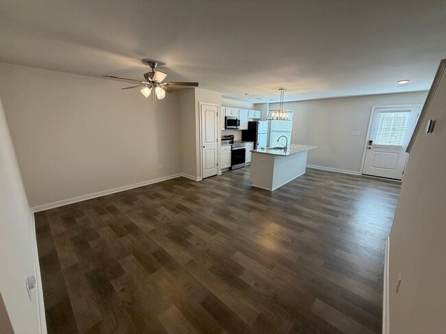 Building Photo - Modern Two-Story Townhome with Open Floor Plan and Garage