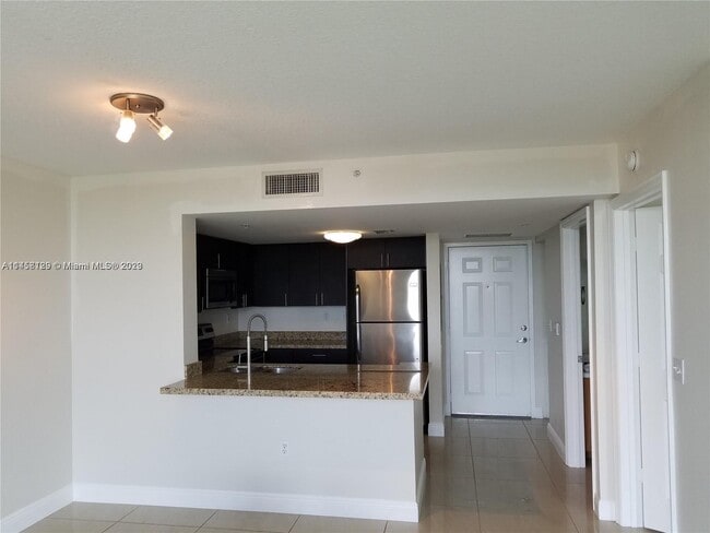 Primary Photo - 3000 Coral Way