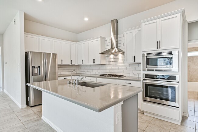 Building Photo - 7019 Terra Dr