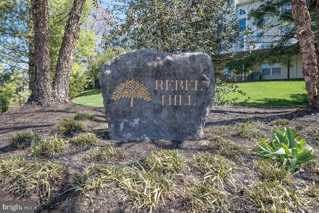 Building Photo - 234 Lookout Pl