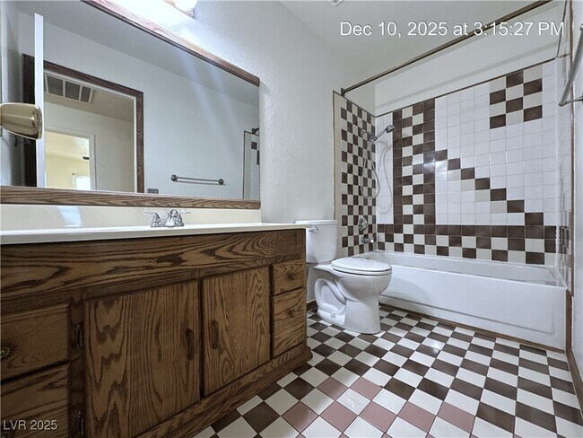 Building Photo - 4680 Gatos Ct