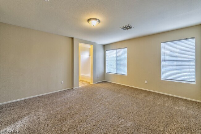 Building Photo - 7973 N Willow Pines Pl