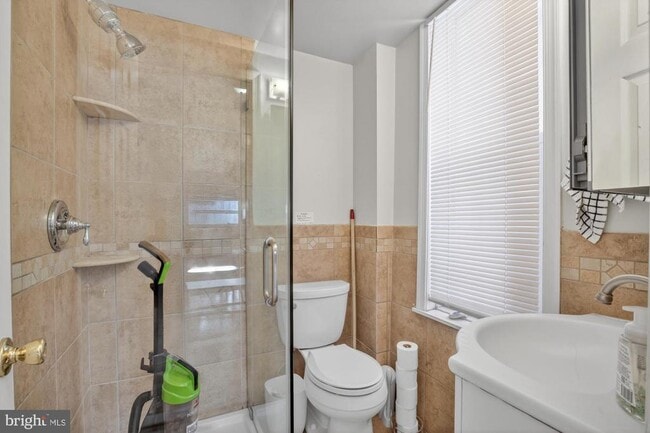 Building Photo - 4058 Irving St