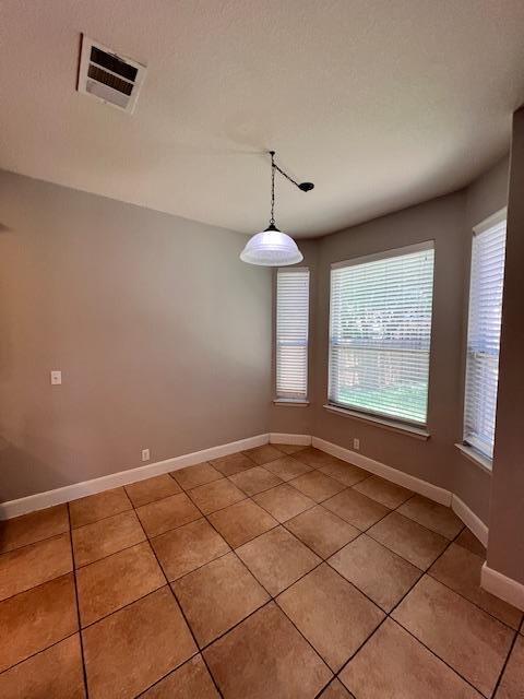Building Photo - 2505 Charolais Ct