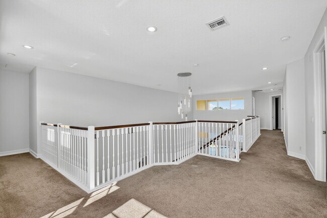 Building Photo - 8797 Cobblestone Point Cir