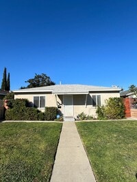 Building Photo - 1645 W 253rd St