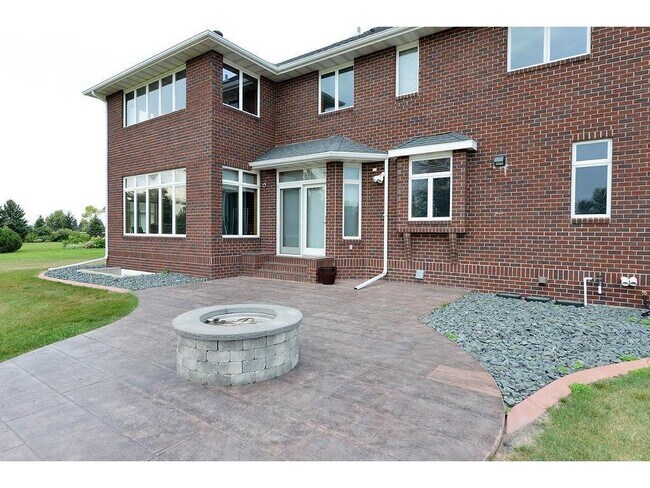 Building Photo - 3516 Westmoor Cir