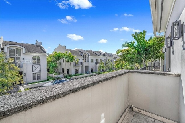Building Photo - 7440 SW 56th Ct