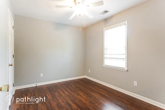 Building Photo - 4872 Keith Dr