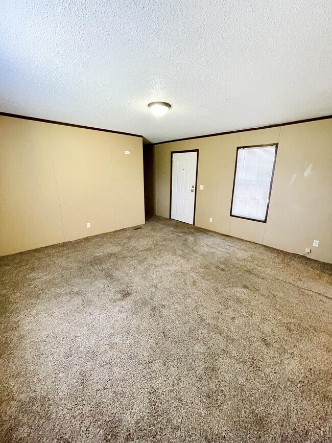 Building Photo - 959 Southern Meadows Dr