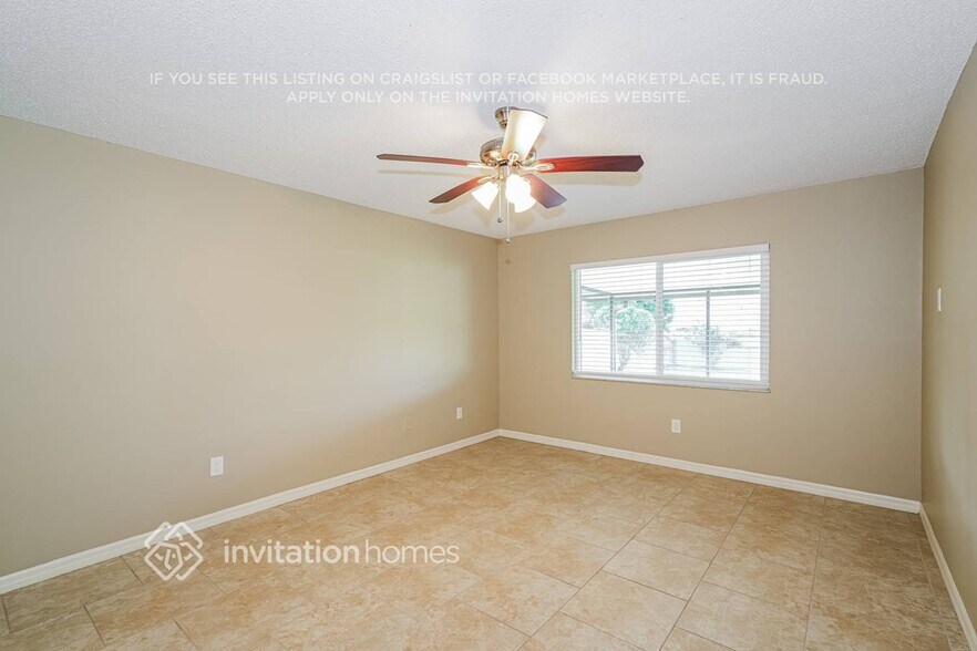 Building Photo - 15101 Southfork Dr
