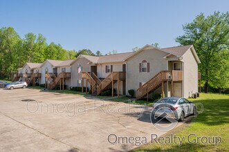 Building Photo - 484 Grey Hill Rd