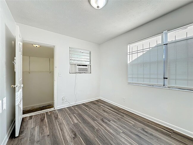 Building Photo - 4509 Ken Knight Dr N