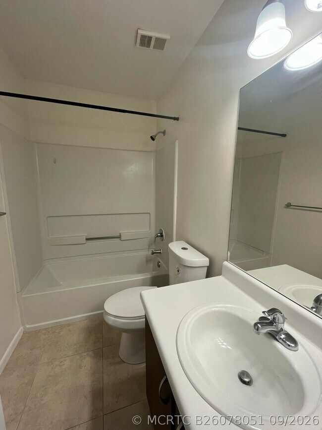 Building Photo - 815 Boynton Beach Blvd