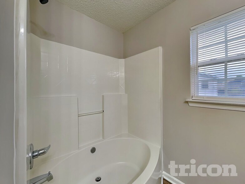 Building Photo - 3228 Denali Ct