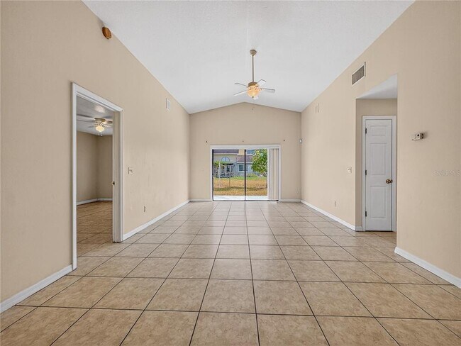 Building Photo - 314 Chicago Woods Cir