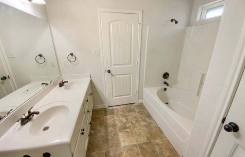 Building Photo - 5830 Ambrose Cir