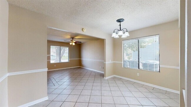 Building Photo - 1506 Lemon Tree Ln