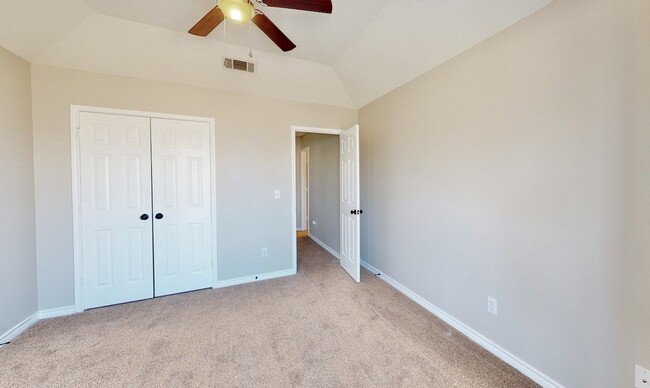 Building Photo - 9901 Miller Pl