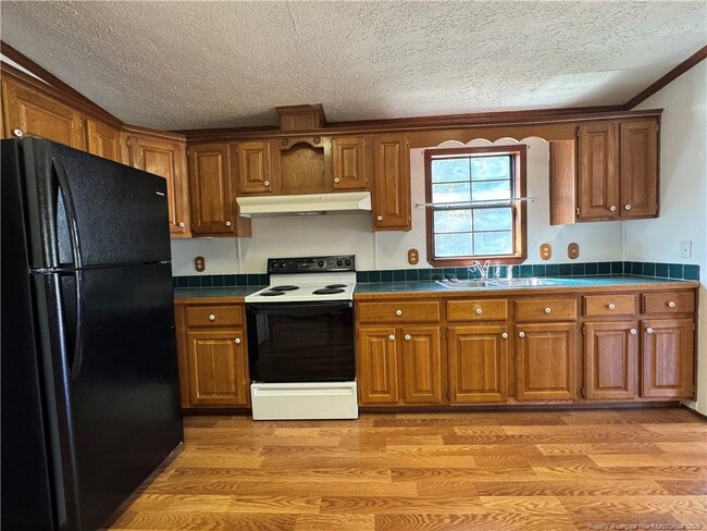 Building Photo - 372 Swift Creek Rd