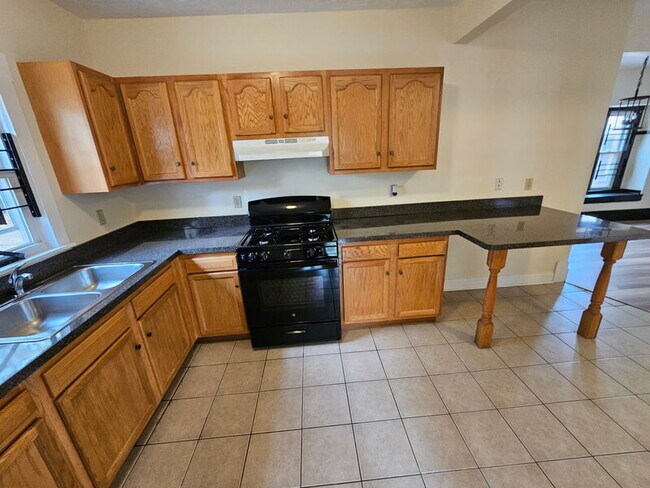 Building Photo - 876 E 149th St