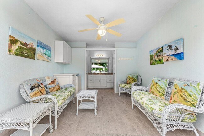 Building Photo - 2774 S Ocean Blvd