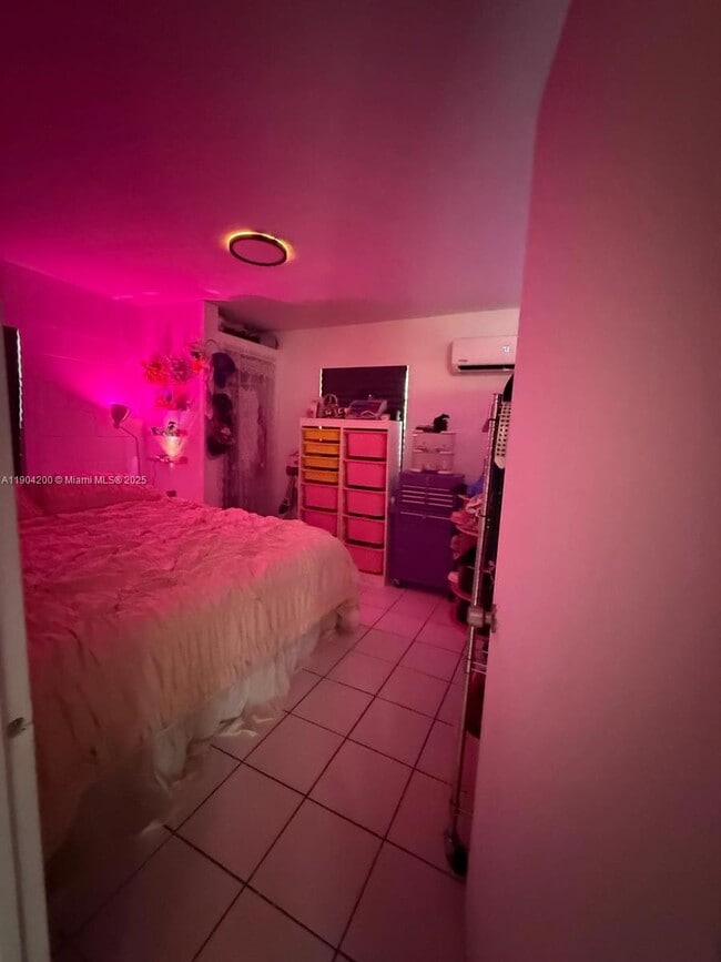 Building Photo - 5028 NW 3rd Ave