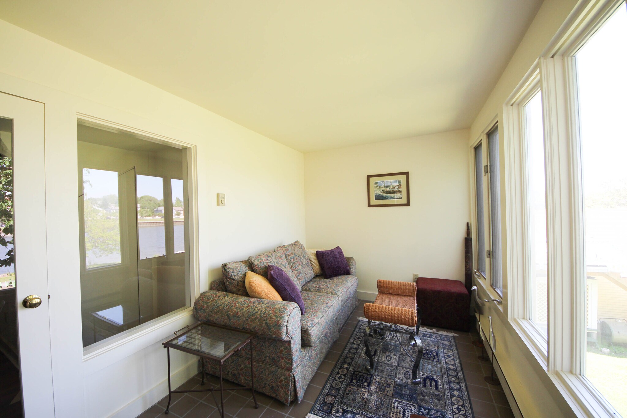 Building Photo - 644 Quinnipiac Ave