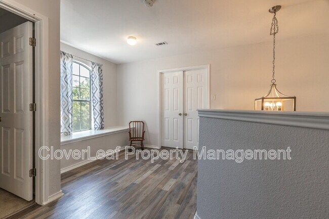 Building Photo - 9715 Justice Ln