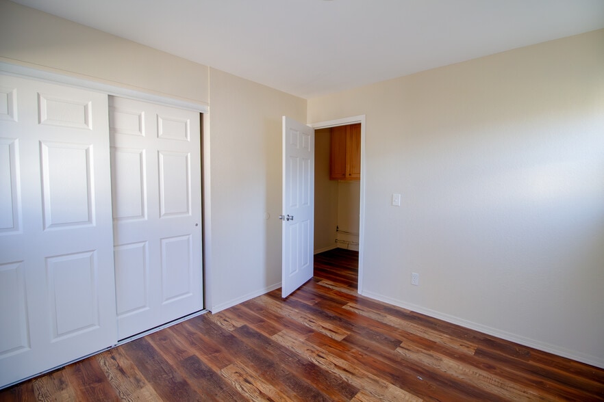 Building Photo - 530 W Northgate Pkwy